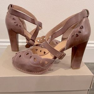 Timberland Boot Company Marge Heels, W size 10